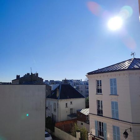 La Vie En Blanc Et Noir Maisons-Laffitte Appartement Buitenkant foto